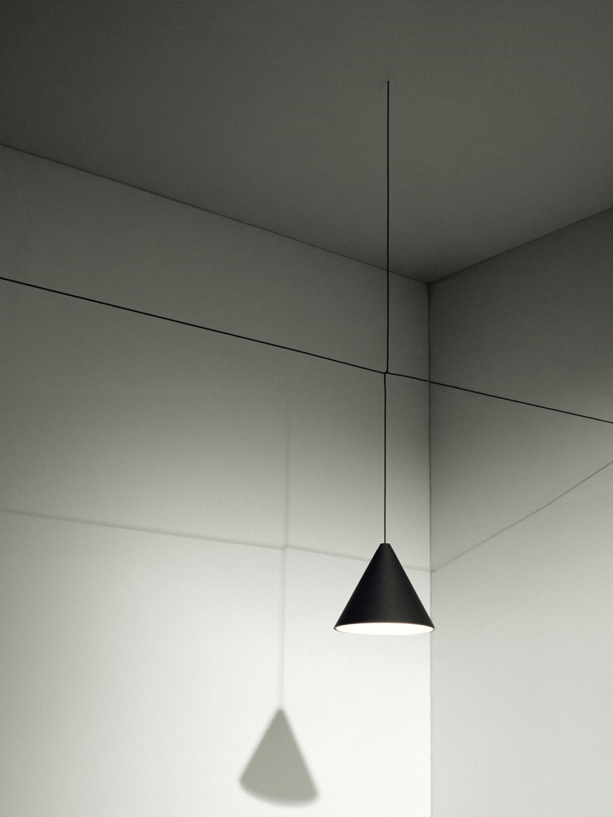 Hero_mob-StringLight