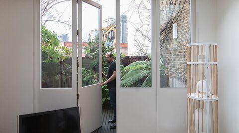 The bare minimum Flos Official Shop