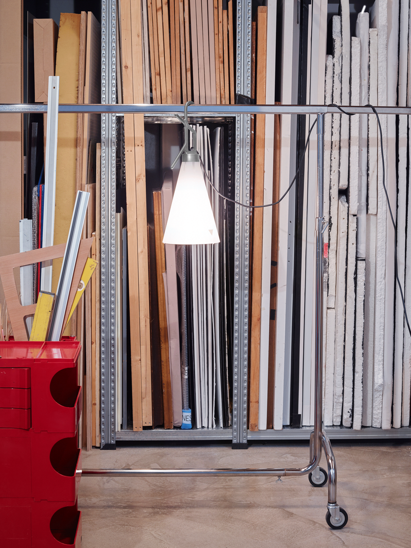 FLOS_Shelten-and-Abbens_Mayday-Anniversary_suspension-lamp