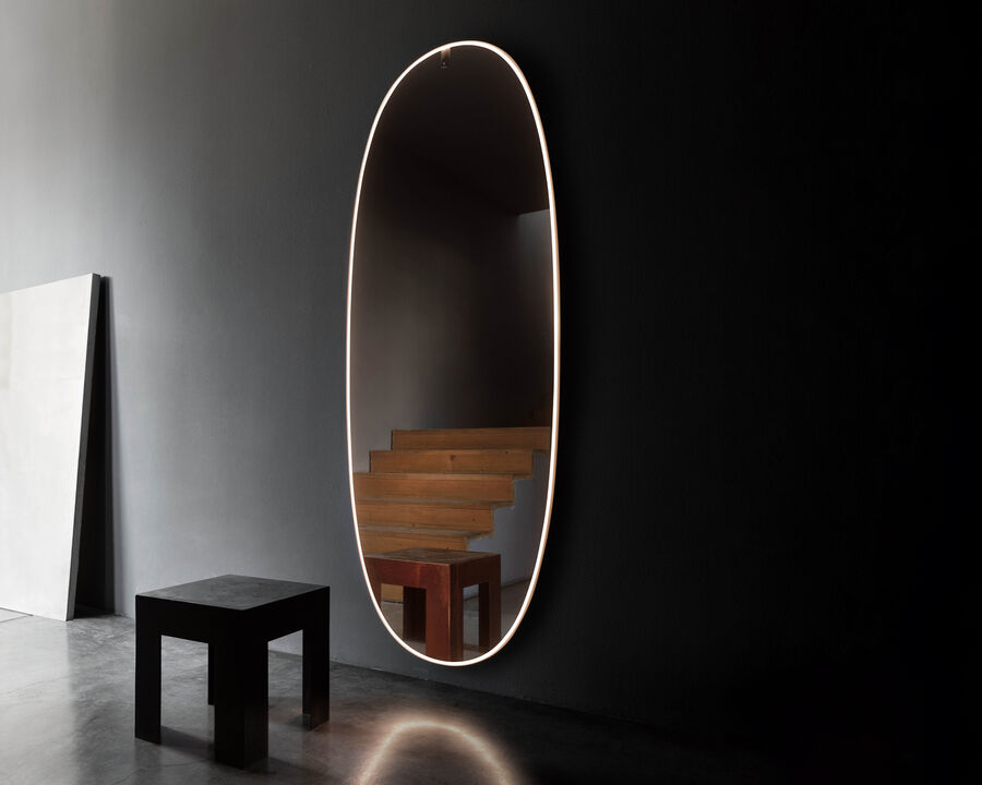 La Plus Belle WallMounted Mirror with Integrated LED lights