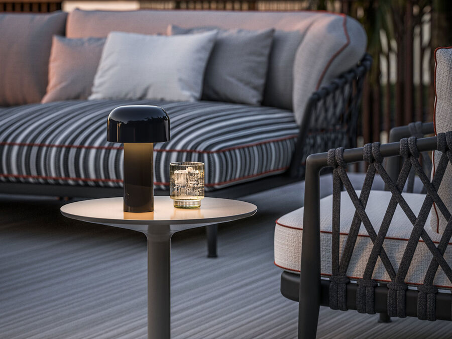 Flos Bellhop Unplugged lamp, Table in environment