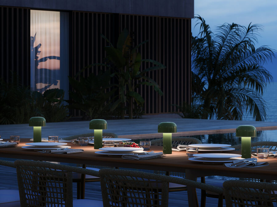 Flos Bellhop Unplugged lamp, Table in environment